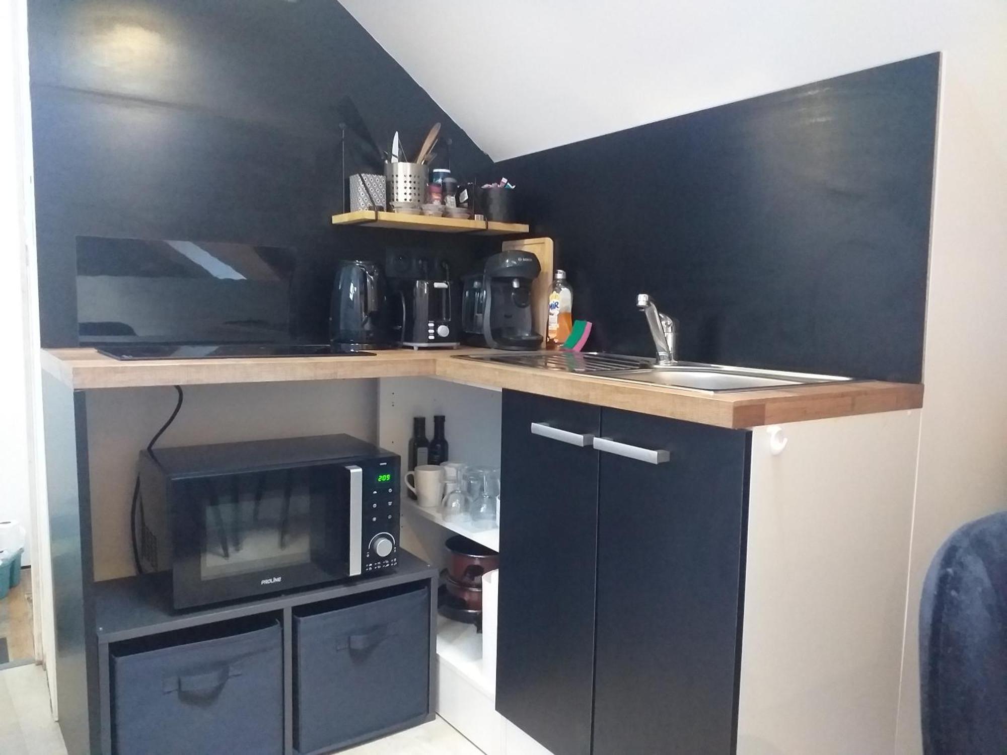 Les Volets Bleus - Deux Appartements Et Un Studio, Jardin บัวร์ ห้อง รูปภาพ